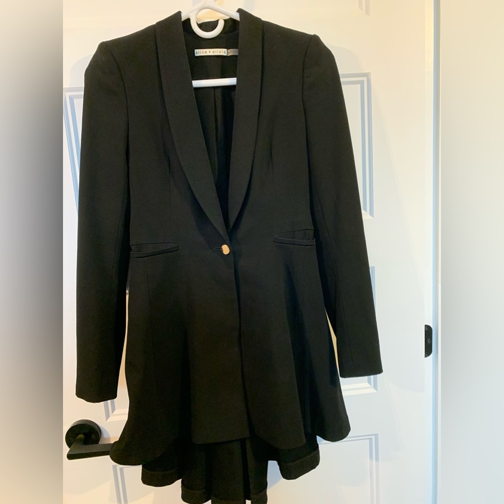 Alice and Olivia black blazer with gathered tail